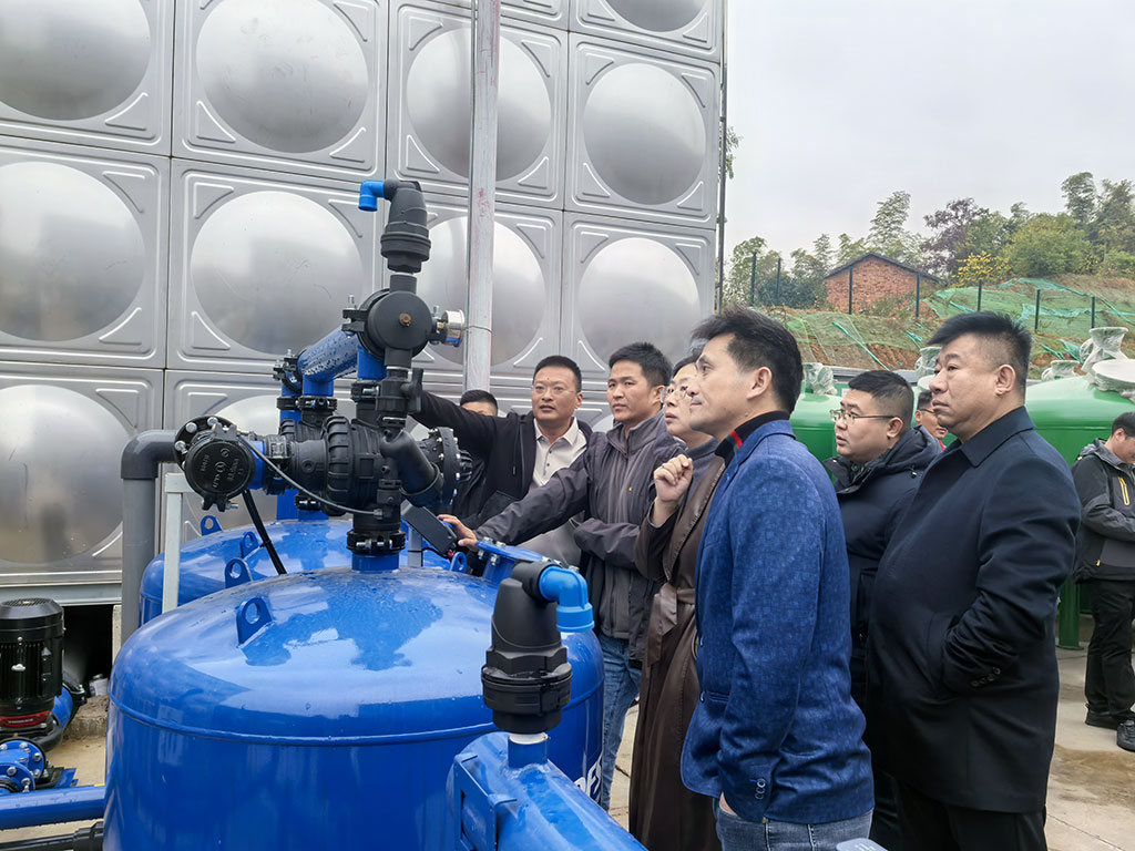 灌溉人俱樂部同仁參觀多靈平江新工廠，共話行業(yè)發(fā)展新篇章